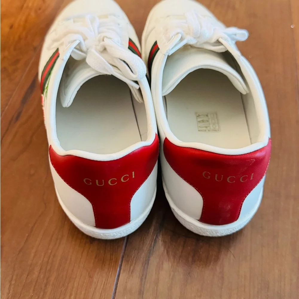 Gucci Cherry Sneakers - Price Negotiable - Picture 2 of 4